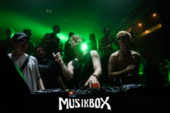 Gross-RaveIntoSpace-203