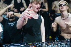Gross-RaveIntoSpace-204