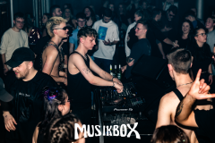 Gross-RaveIntoSpace-212