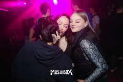 box006