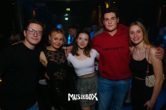 box016