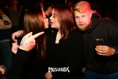 box015