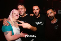 box046