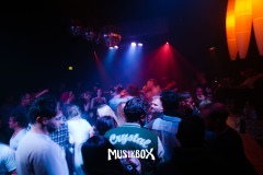 box077
