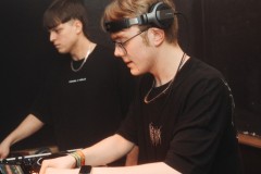 F5jejz44