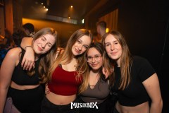 03-20-Box-008