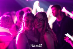 03-20-Box-042