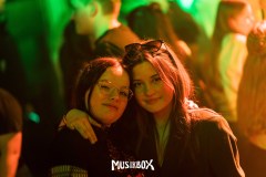 03-20-Box-064