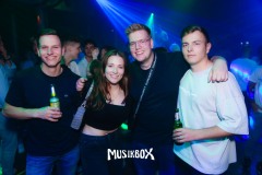 box017