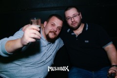 box002