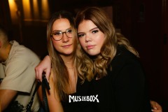 box005