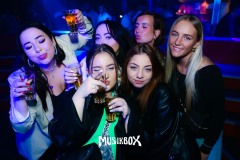 box009