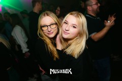 box016
