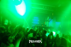box027