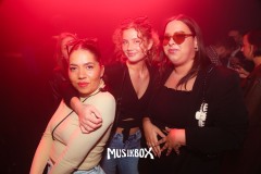 box030