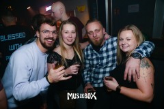 box044