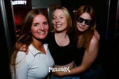 box003