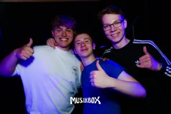 box029