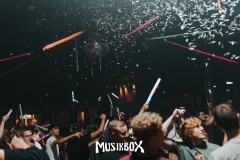 Neon-Party-80