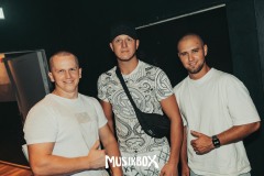 Neon-Party-91