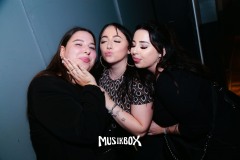 box017