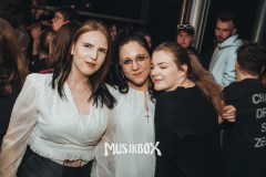 aq