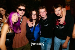 box022