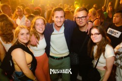 box081