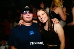 box083