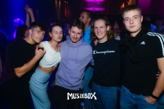 box027