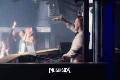 box058