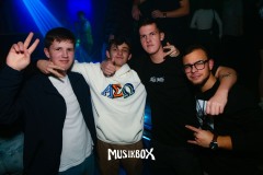 box035