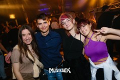 box005