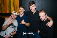 box033