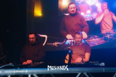 box097