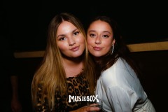 box044