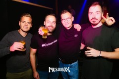 box076