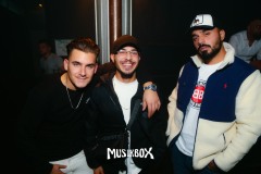 box081