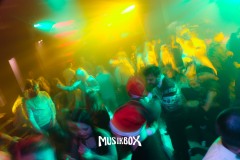1_box041