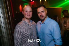 1_box051