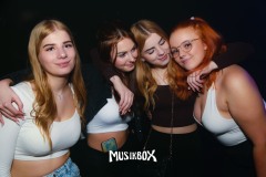 box022