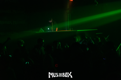 Gross-Singleparty-107