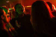 Gross-Singleparty-140