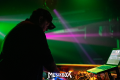Gross-Singleparty-161