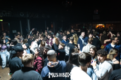 Gross-Singleparty-176