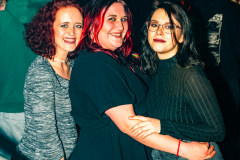 Gross-Singleparty-24