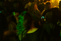Gross-Singleparty-35