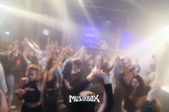 box044
