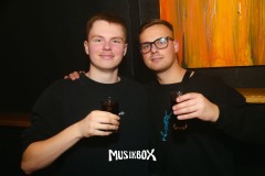 box054