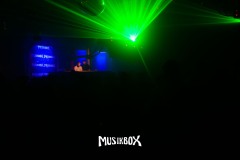 box059